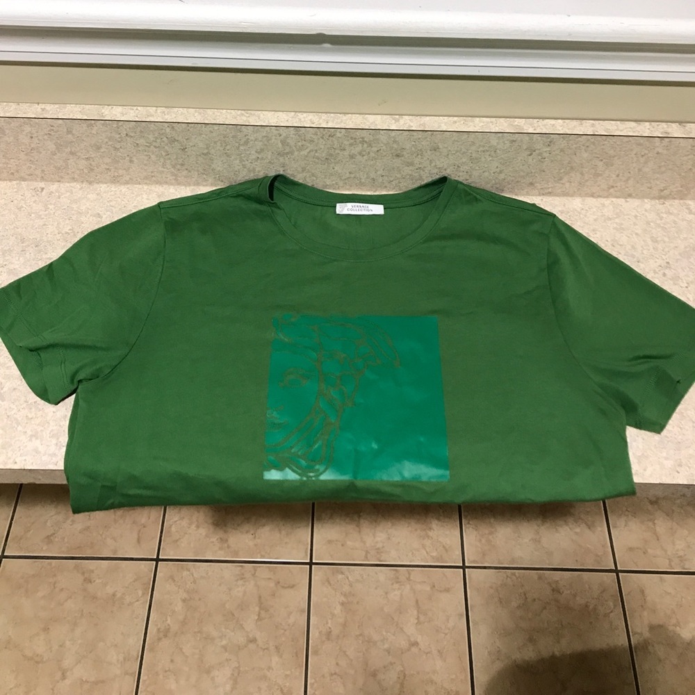 Versace collection T-Shirt - Picture 2 of 6